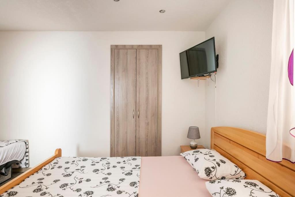 Studio Apartment GRGIC Šibenik Esterno foto