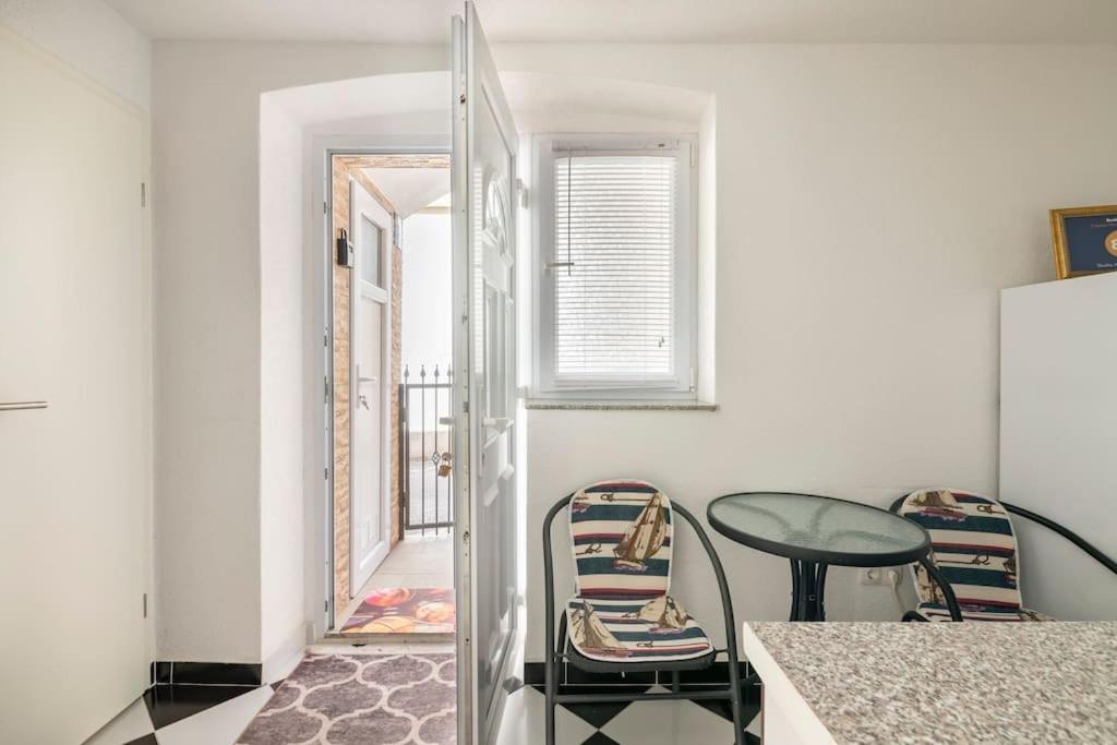 Studio Apartment GRGIC Šibenik Esterno foto
