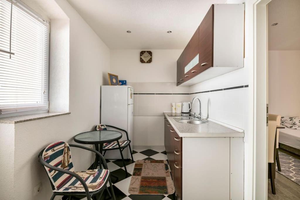 Studio Apartment GRGIC Šibenik Esterno foto