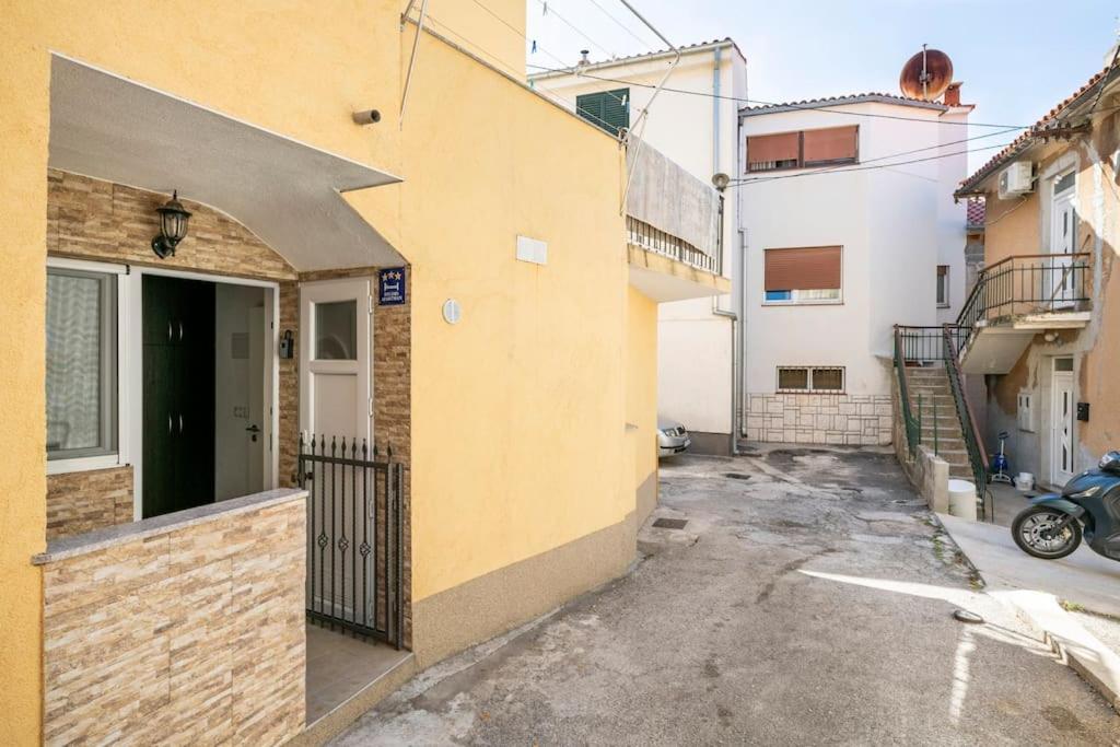 Studio Apartment GRGIC Šibenik Esterno foto